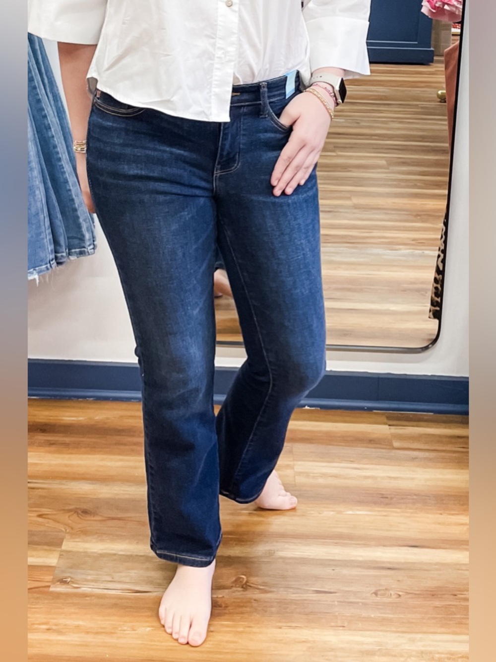 Judy Blue Mid Rise Petite Bootcut Dark Wash Jeans contrast stitching JB82586 PT